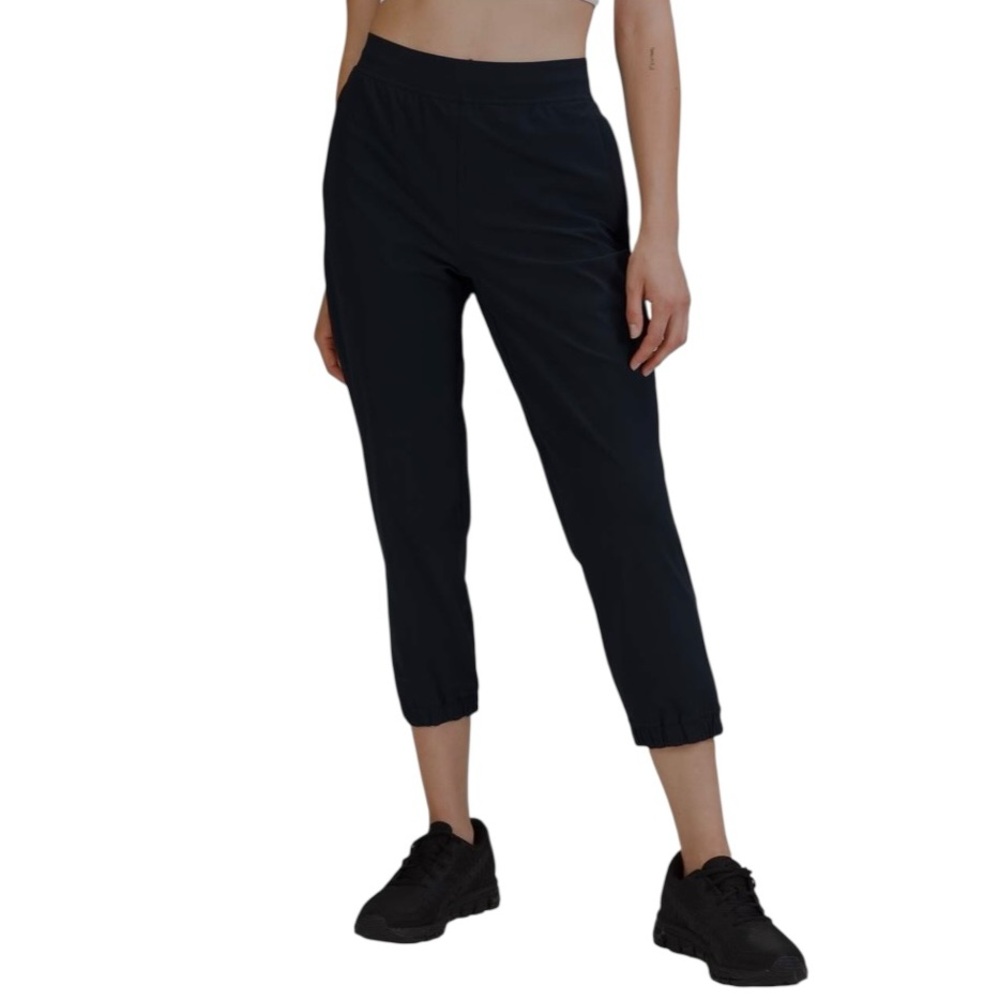 LULULEMON Adapted State High Rise Jogger Crop Black Size 12